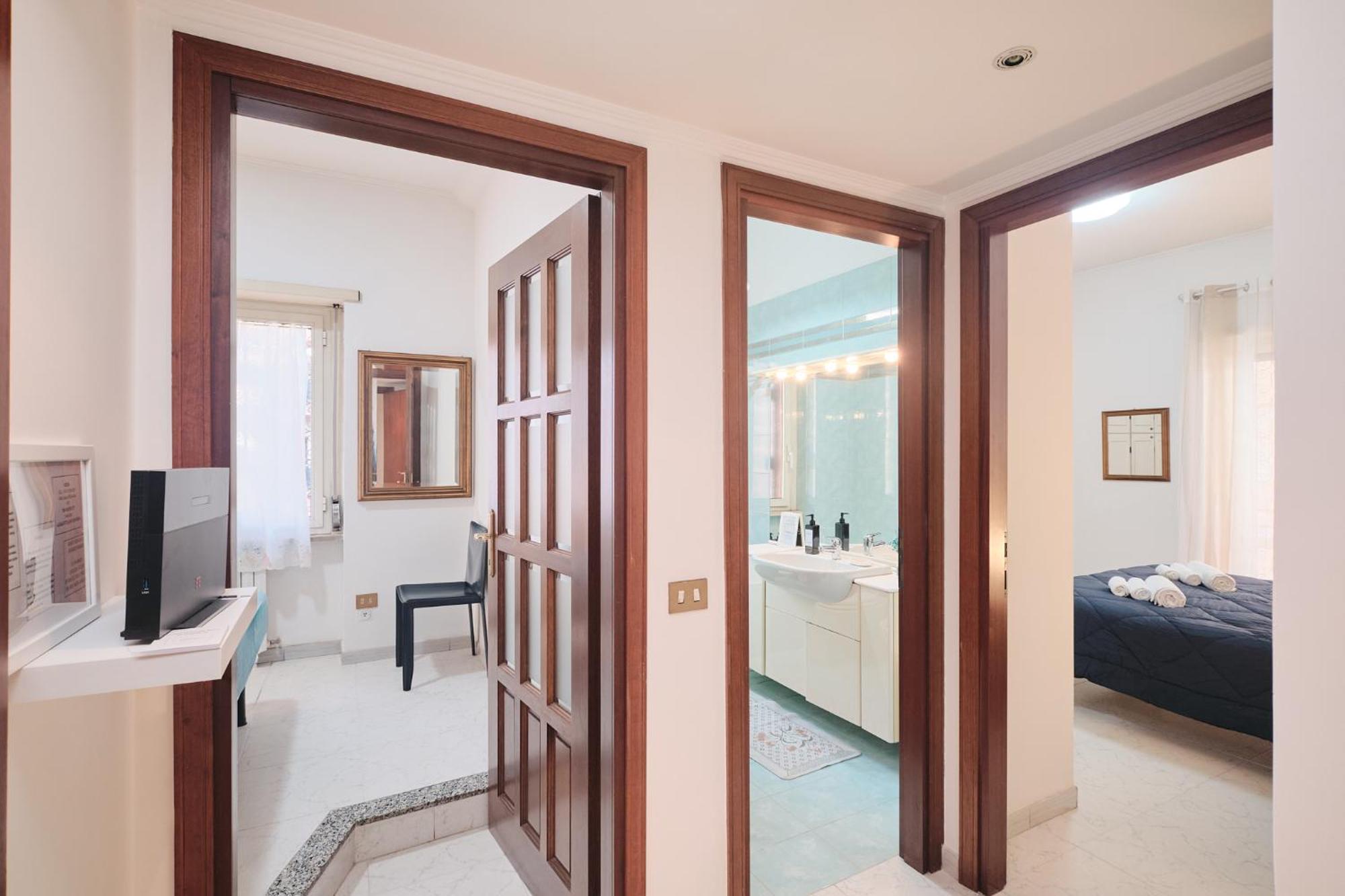 Apartment Parcheggio Gratuito, Wi-fi -netflix & Ac Rom